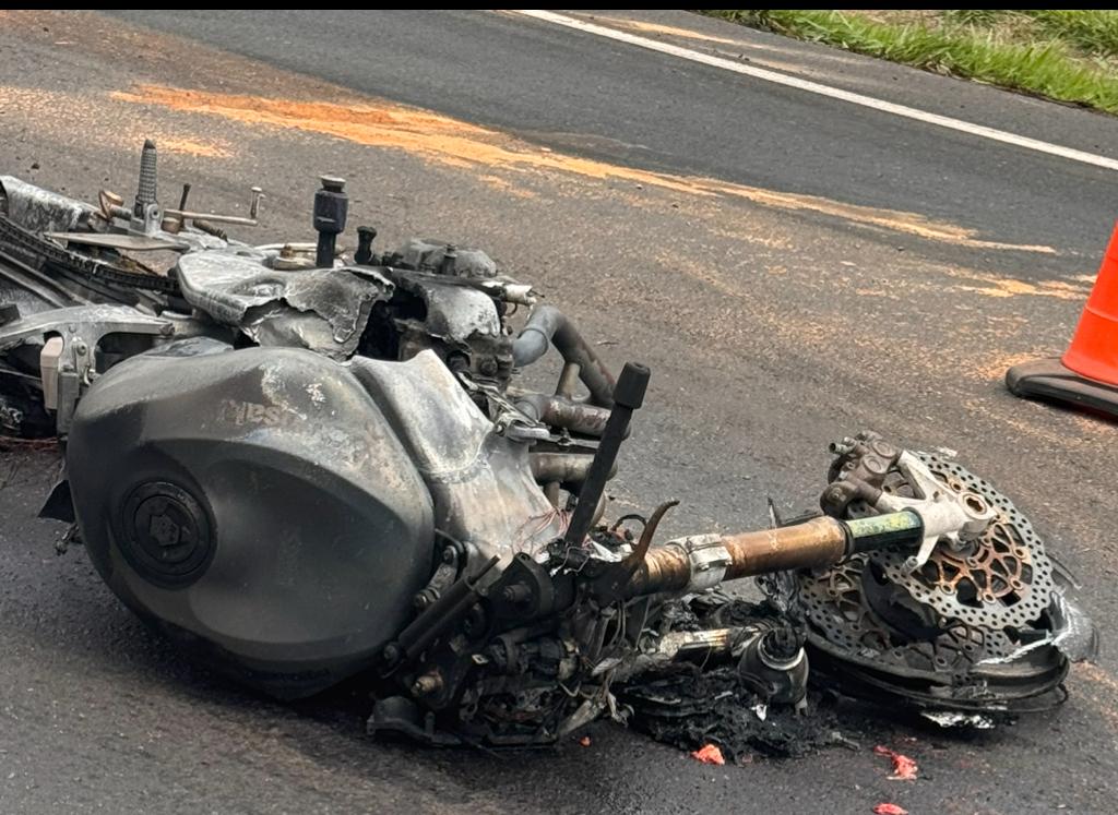 EXCLUSIVO: Motociclista de Votuporanga morre em acidente trágico na rodovia entre Jales e Estrela d’Oeste