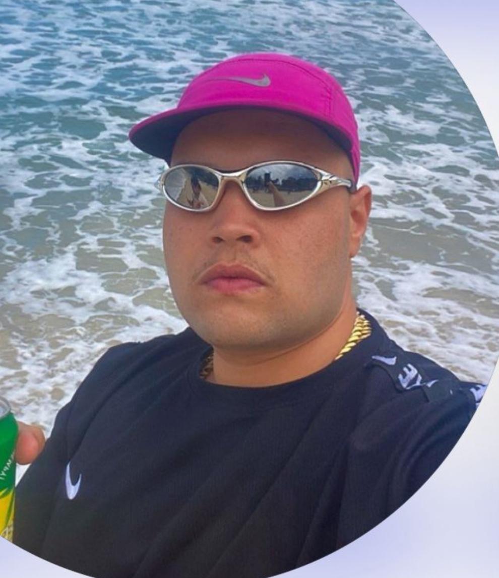 JOVEM DE 22 ANOS É EXECUTADO COM 14 TIROS EM PLENA TARDE EM JALES (SP)