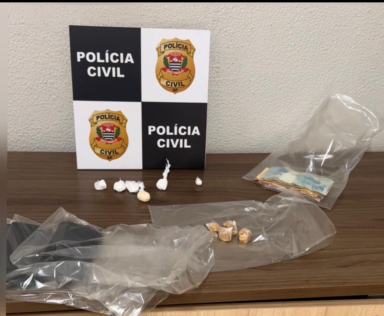 Polícia Civil prende homem por tráfico de drogas em Santa Fé do Sul Santa Fé do Sul – A Polícia Civil de Santa Fé do Su