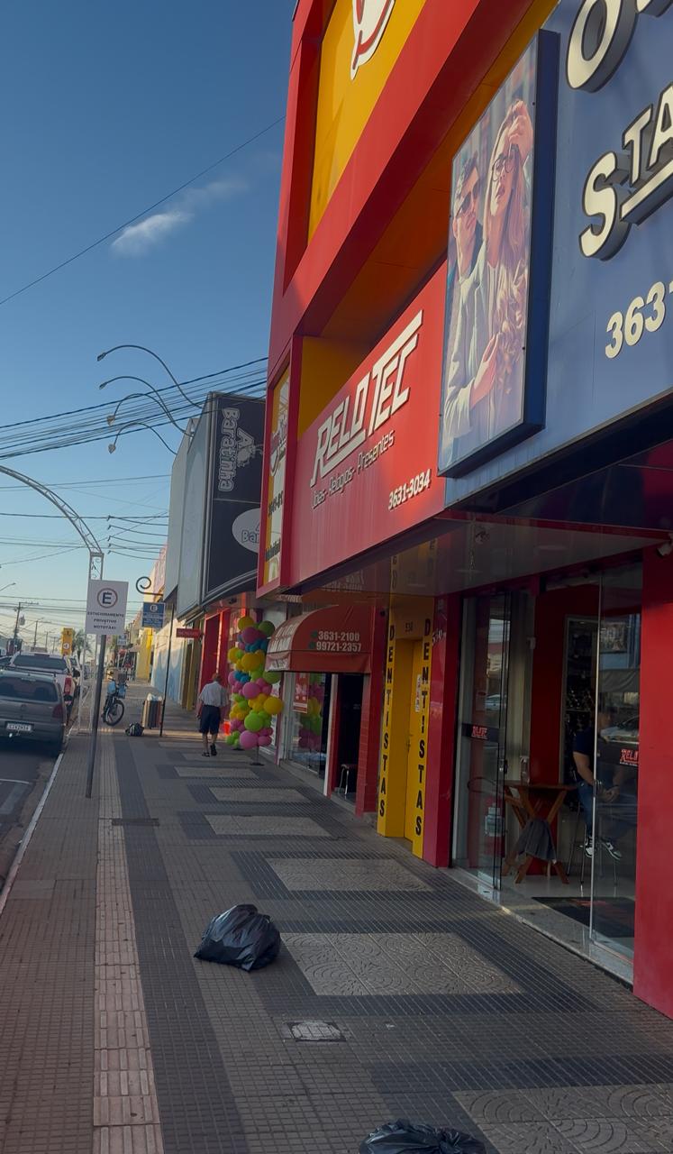 Horário especial de Dia dos Pais desagrada comerciantes em Santa Fé do Sul