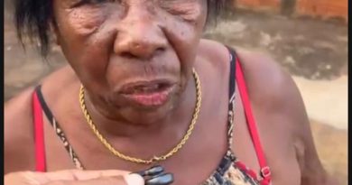 DESCASO: Moradora denuncia lixo jogado em local proibido em frente à residência na Rua 18