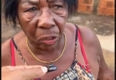 DESCASO: Moradora denuncia lixo jogado em local proibido em frente à residência na Rua 18